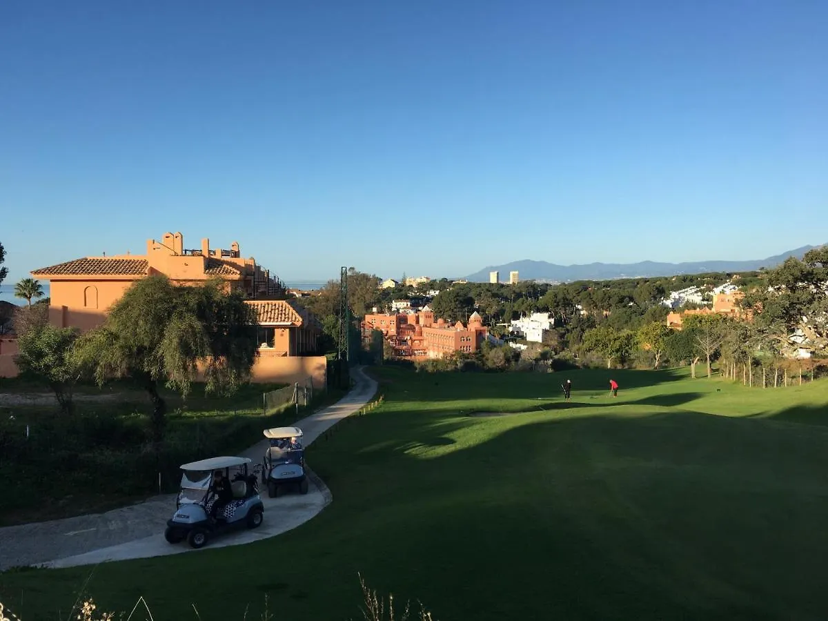 Marbella Deluxe Rooms In Royal Cabopino Townhouse منزل للإقامة